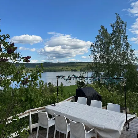 Casa de Férias Idyllic With A View, Close To Gardermoen Airport